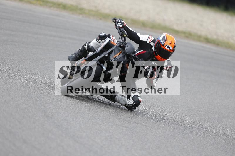 /Archiv-2025/04 13.04.2025 Get Faster Caremotion ADR/Gruppe gelb/unklar